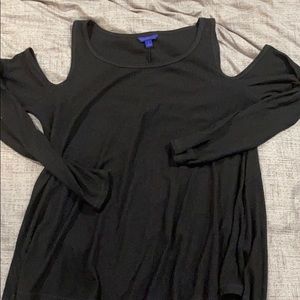 Aeropostale cold shoulder top Sz L